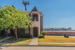 The Castle! by the Lake with Pool & Balcony West Plano